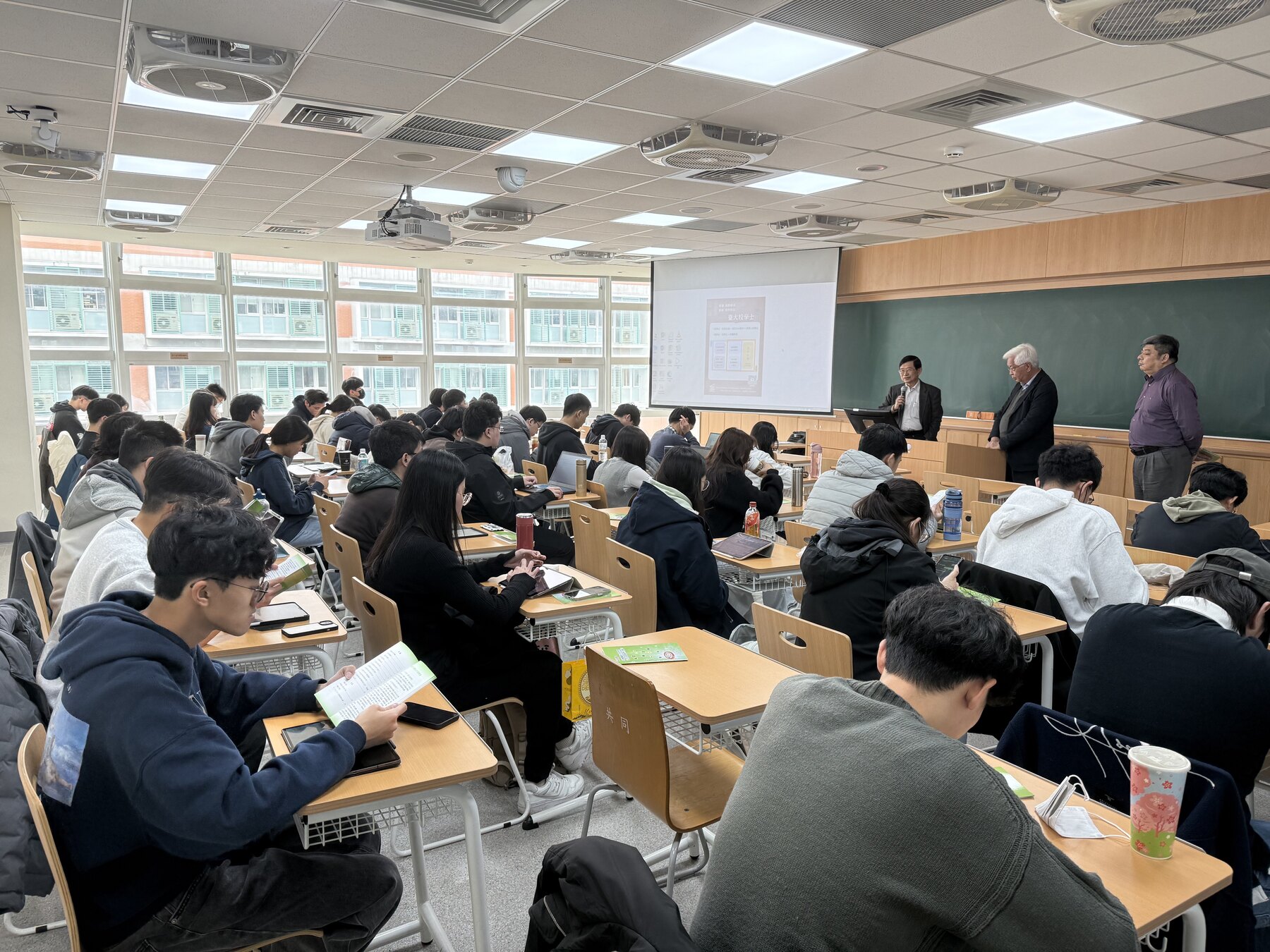 台灣大學活動照片